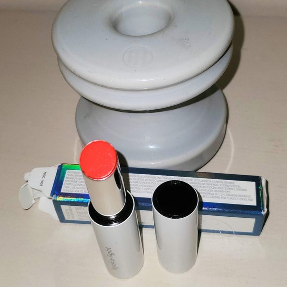 BECCA Cosmetics Hydra-Light Plumping Lip Balm Surge Full Size .11 oz / 3.1 g NIB - Picture 2 of 13